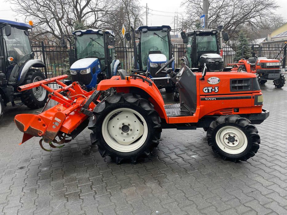 Японський Трактор Kubota GT-3 Команія ВЕСТ
