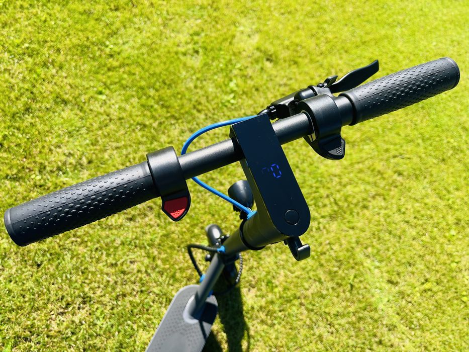 Hulajnoga elektryczna eScooter ePF-1 (22km/h) 33km