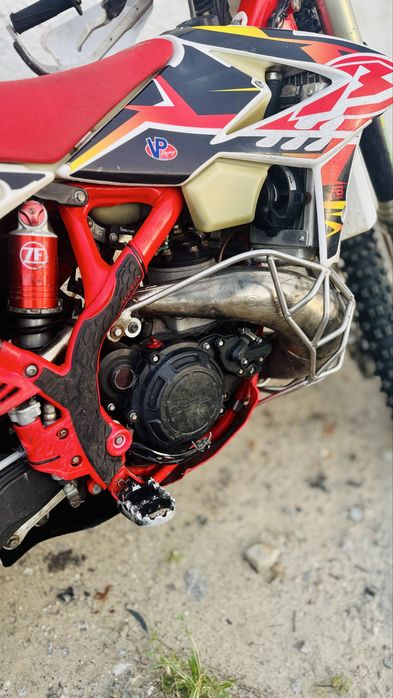 Мотоцикл BETA 300 RR