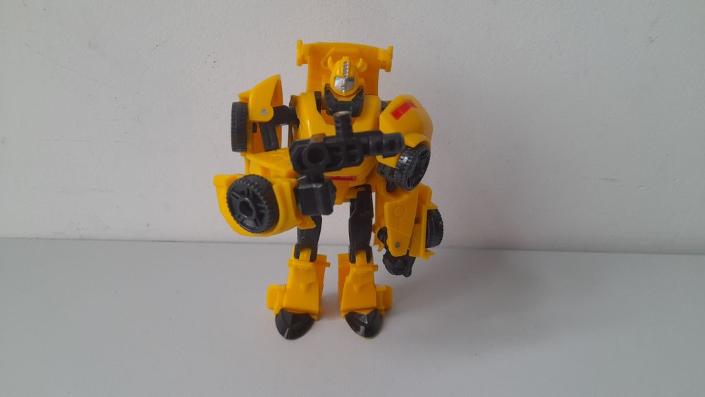 Samochód Transformers.