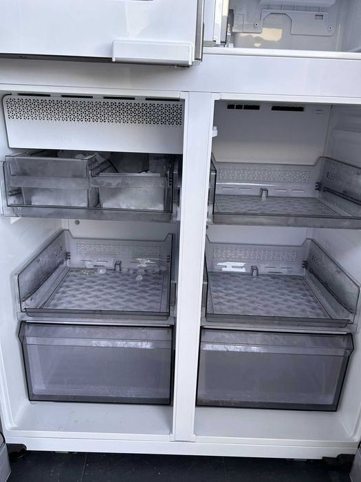 Frigorífico PREMIUM SAMSUNG 4 Portas Rf65dg960esr – Como Novo + Garantia