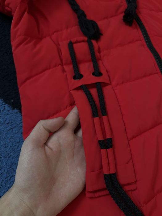 Жіноча зимова куртка