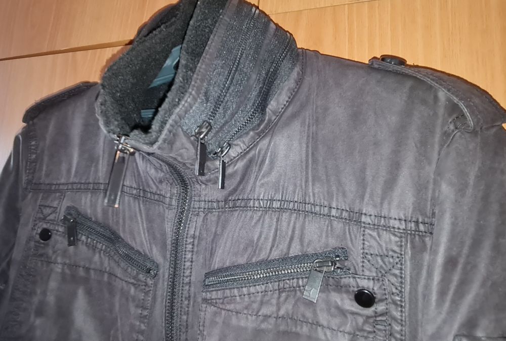 Куртку брендовая,  оригинал