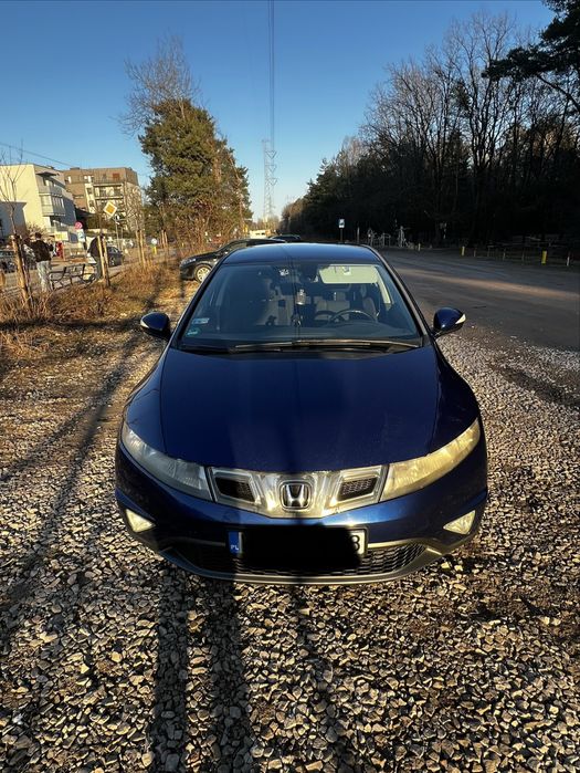 Honda Civic VIII UFO