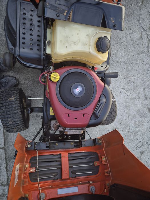 Traktorek husvarna 13,5km