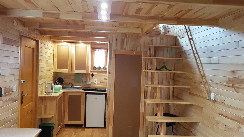 Domek letniskowy nad jeziorem Kuźnickim w Borui