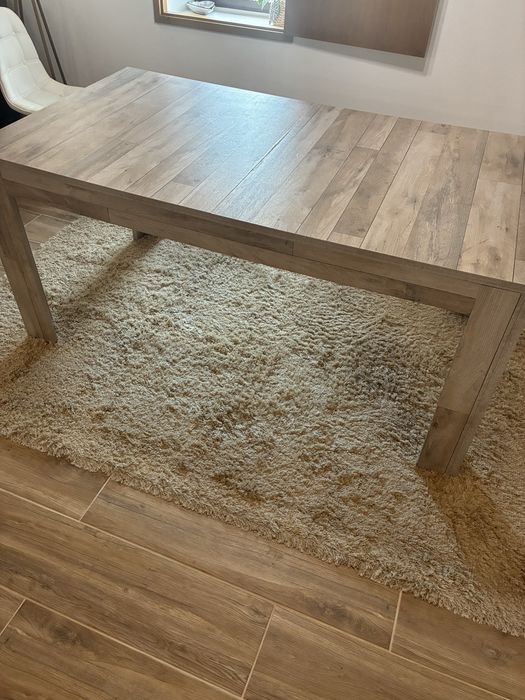Mesa de sala de jantar
