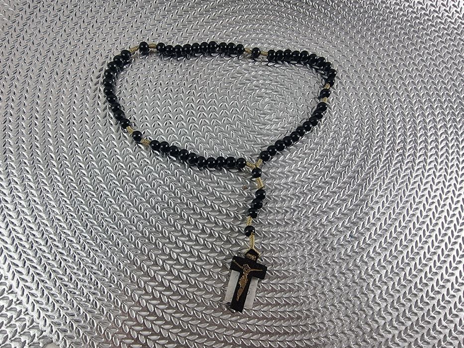 Różaniec drewniany czarny z drewna różańce drewniane czarne
