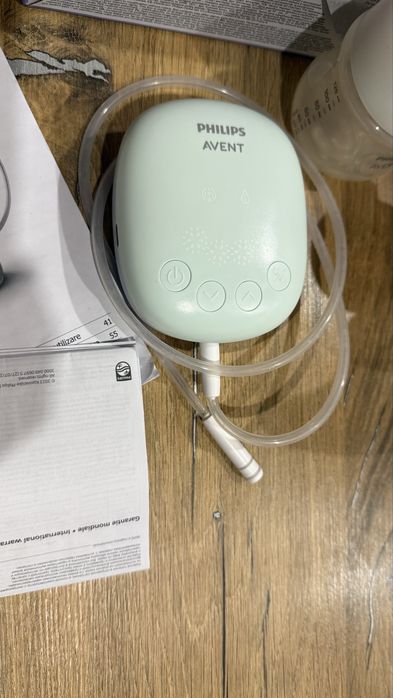 Молоковідсмоктувач Philips Avent SCF323/11