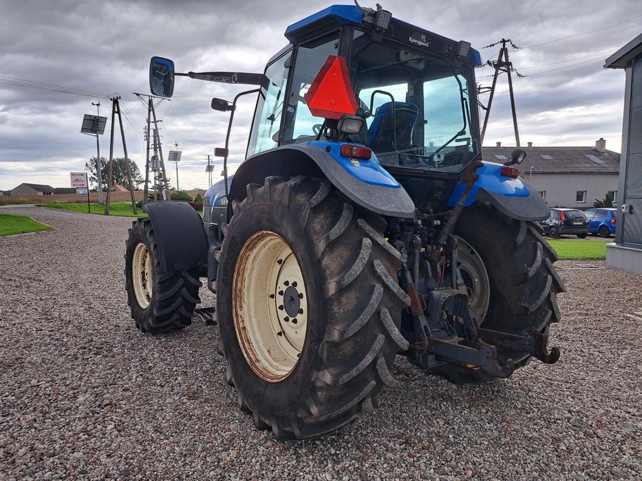 Ciągnik New Holland TM 150