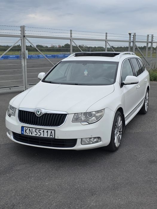 Skoda superb II 170km DSG