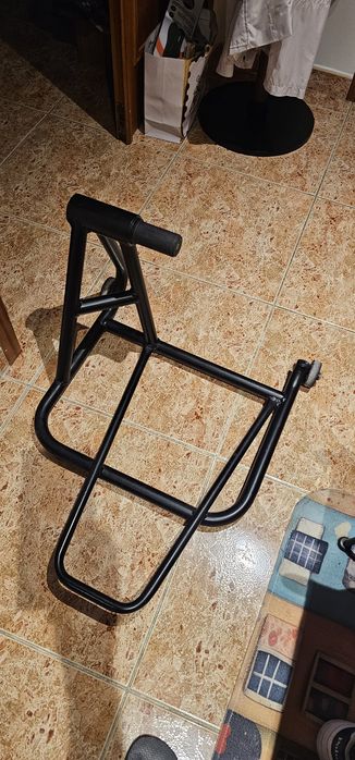 Cavalete para Ducati monobraço