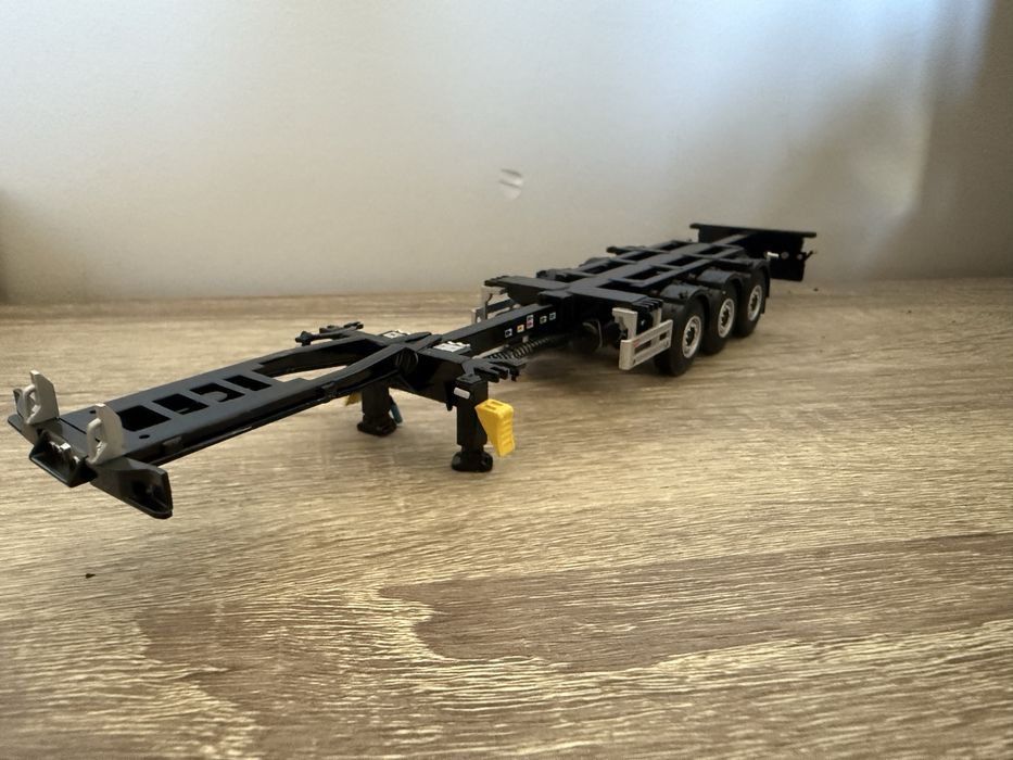 WSI 1/50 naczepa podkontenerowa