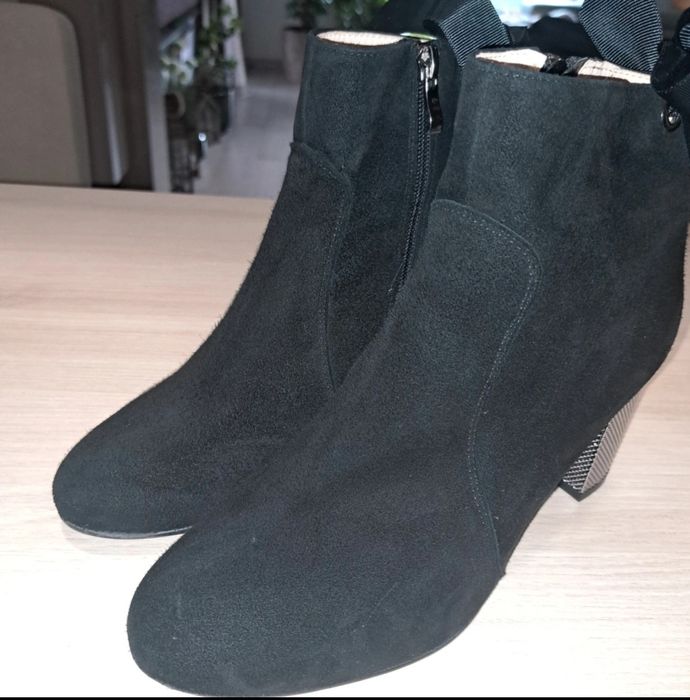 Nowe botki skóra r 38 Eksbut