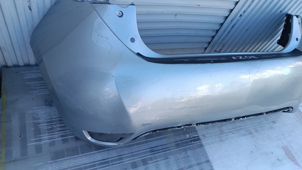 Vendo parachoque de trás Renault zoe ano 2016