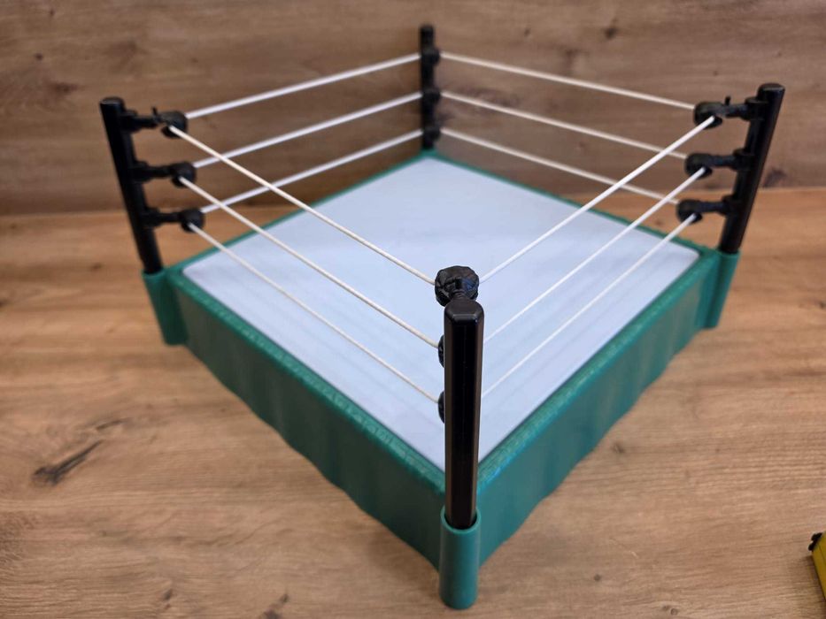 WWE ring dla figurek