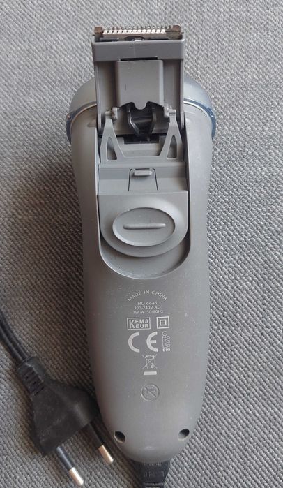 Máquina barbear Philips