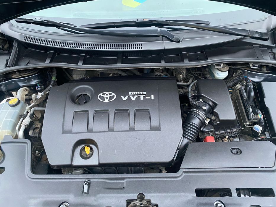 Продам Toyota Corolla 150