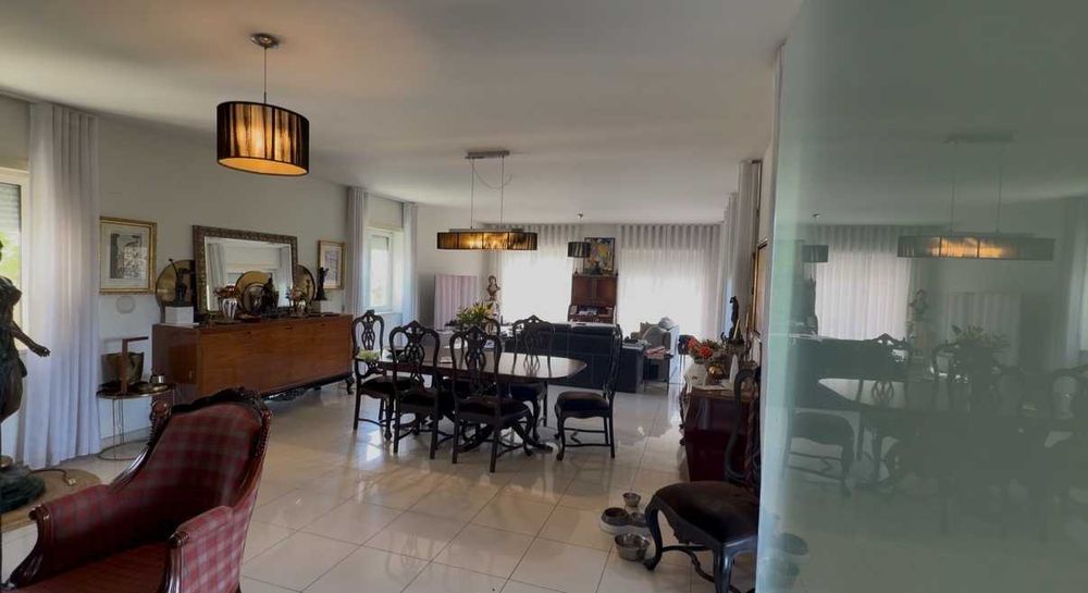 Moradia exclusiva - Zona tranquila