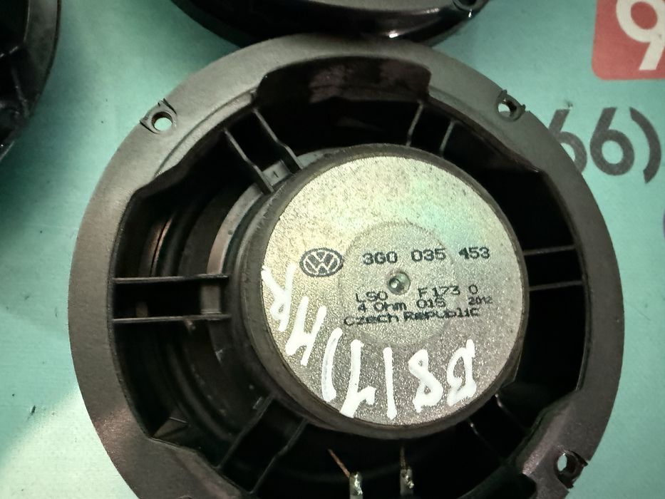 Динамік дверей vw passat b8 динаміки музика Пассат Б8