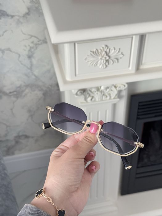 солнцезащитные очки Miu Miu полный комплект