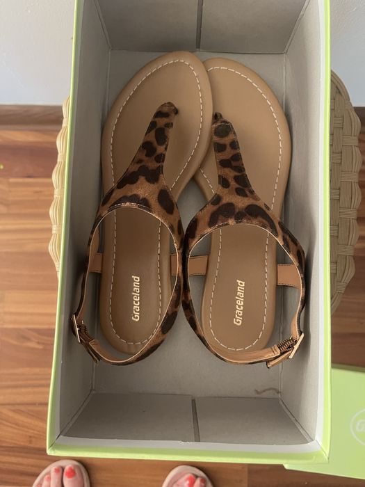 Nowe sandalki firmowe roz.38