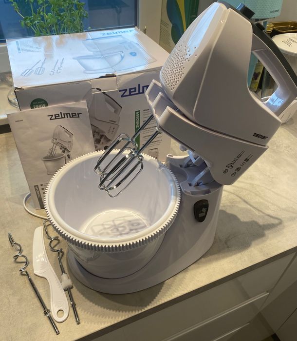 Mikser ręczny z misą