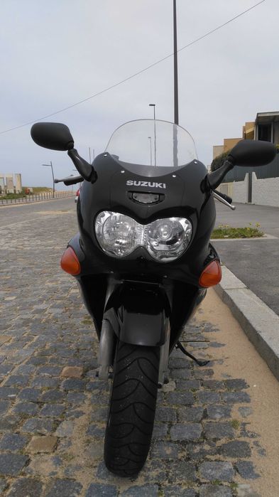 Suzuki GSX 750 F