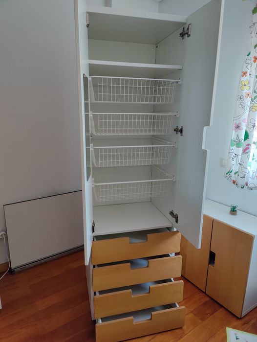 Roupeiro criança IKEA STUVA