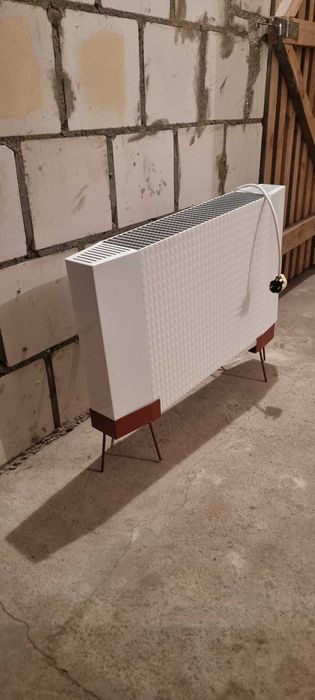 Grzejnik elektryczny konwektorowy 1000W