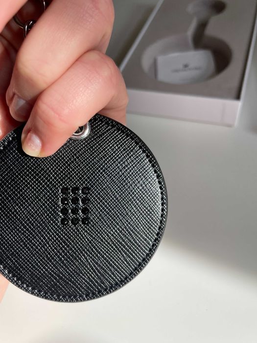 Elegancki breloczek Swarovski z kryształami i lusterkiem