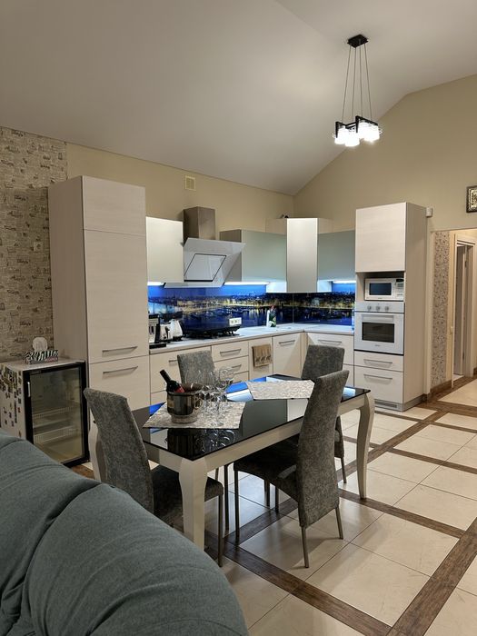 Дом в Совиньоне новогодние корпоративы