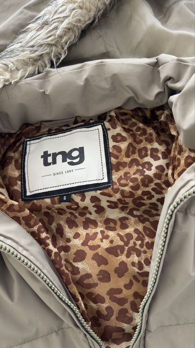 Jaqueta TNG em bom estado
