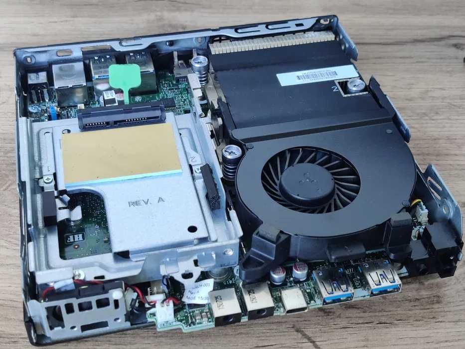 Продуктивний міні ПК HP EliteDesk 800 G2 i5-6500T/ 16GB / 128GB+500GB