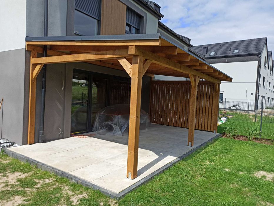 Zadaszenia tarasów, poliwęglan, tarasy kompozytowe i drewniane