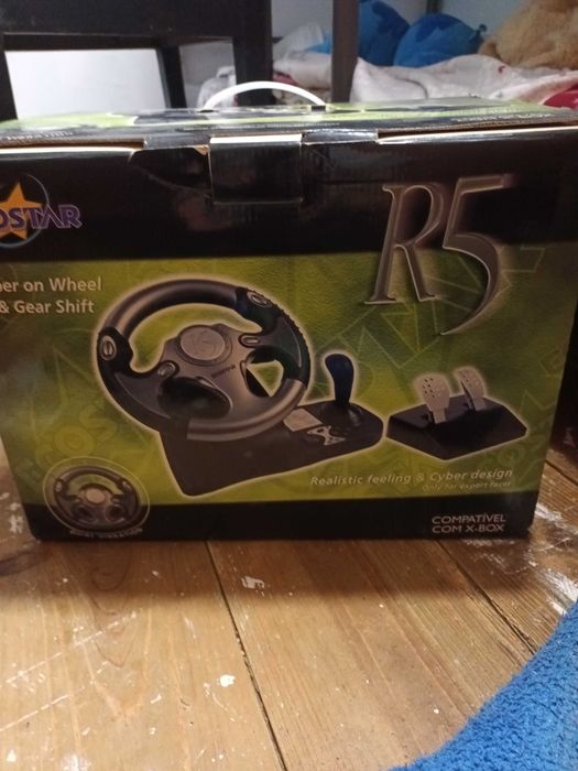 Volante e pedais para xbox