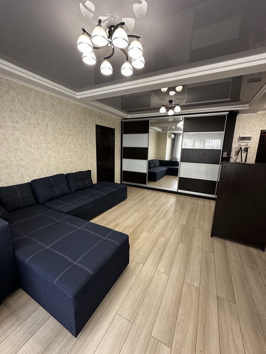 Продам 2кімнатну квартиру  в ЖК Салют на Перемозі-5 (бульвара Слави)