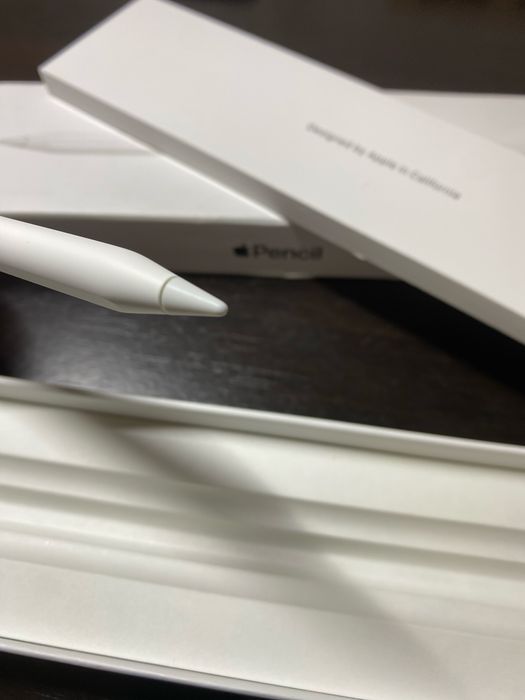 Apple Pencil (2-го поколения) Apple Pencil (2nd generation)