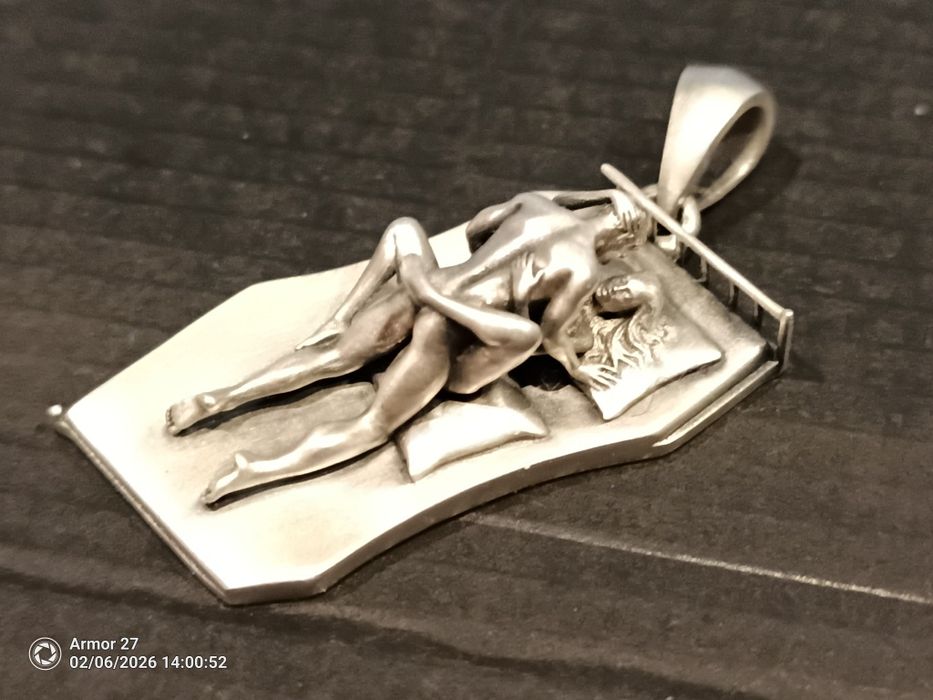 Erotyka Srebro 925 wisiorek Reytel - in bed - NOWY okazja  Walentynki