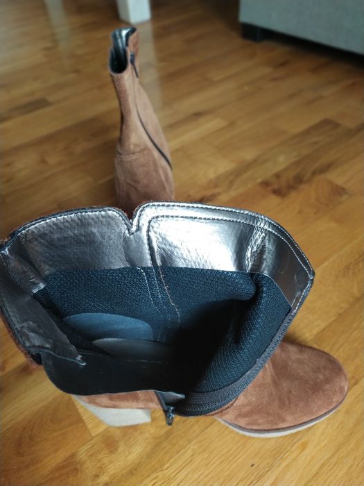 Botki/ kozaczki zamszowe rozmiar 39