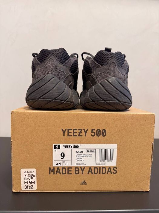 Adidas Yeezy 500 Utility Black кросівки 42 2/3 стан нових