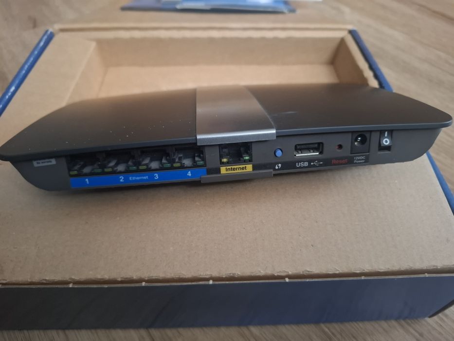 Router Linksys EA4500