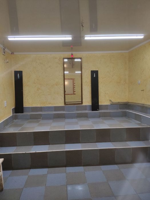 Здається підвальне приміщення на проспекті Грушевського