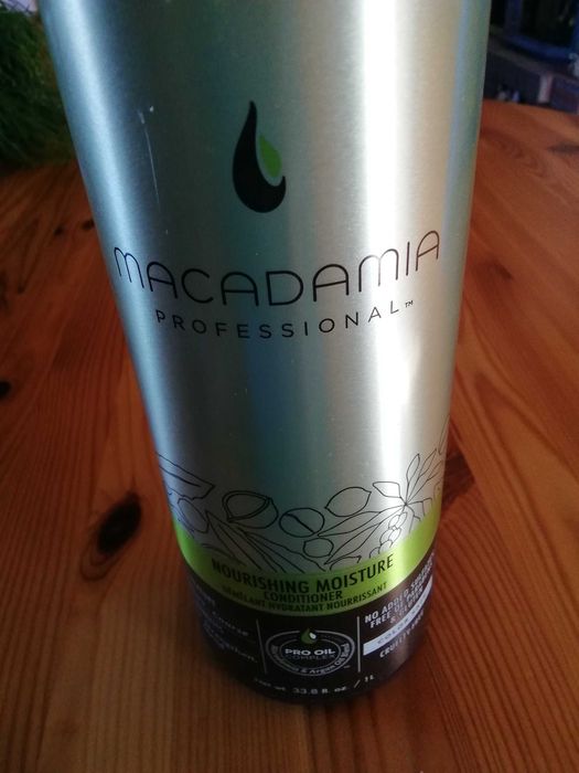 Odżywka do włosów suchych, zniszczonych Macadamia Professional TH