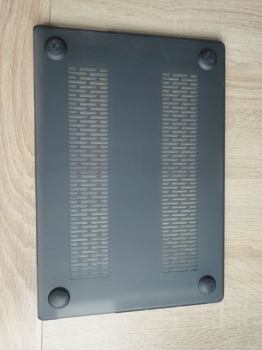 Twarde etui obudowa MacBook Pro 16