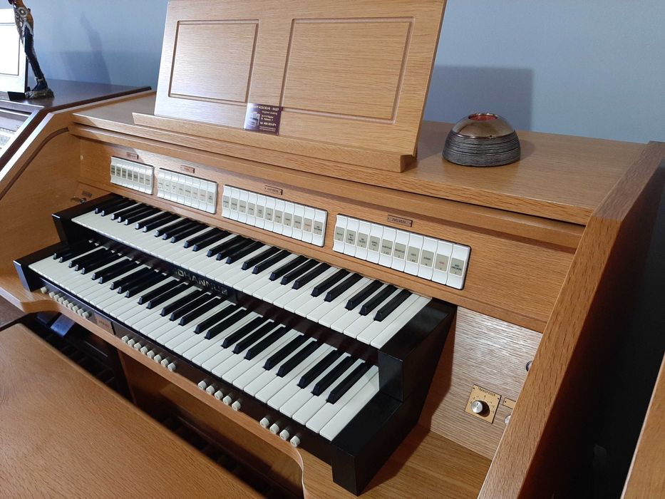 Cyfrowe organy kościelne Johannus Jubilate stan idealny