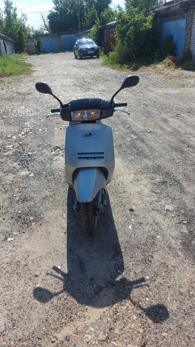 Продам хонду леад аф 20