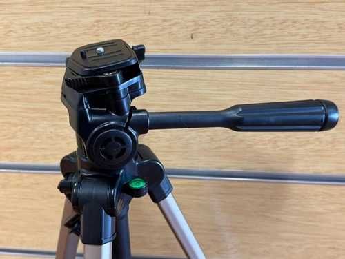 Tripé Velbon +acessórios