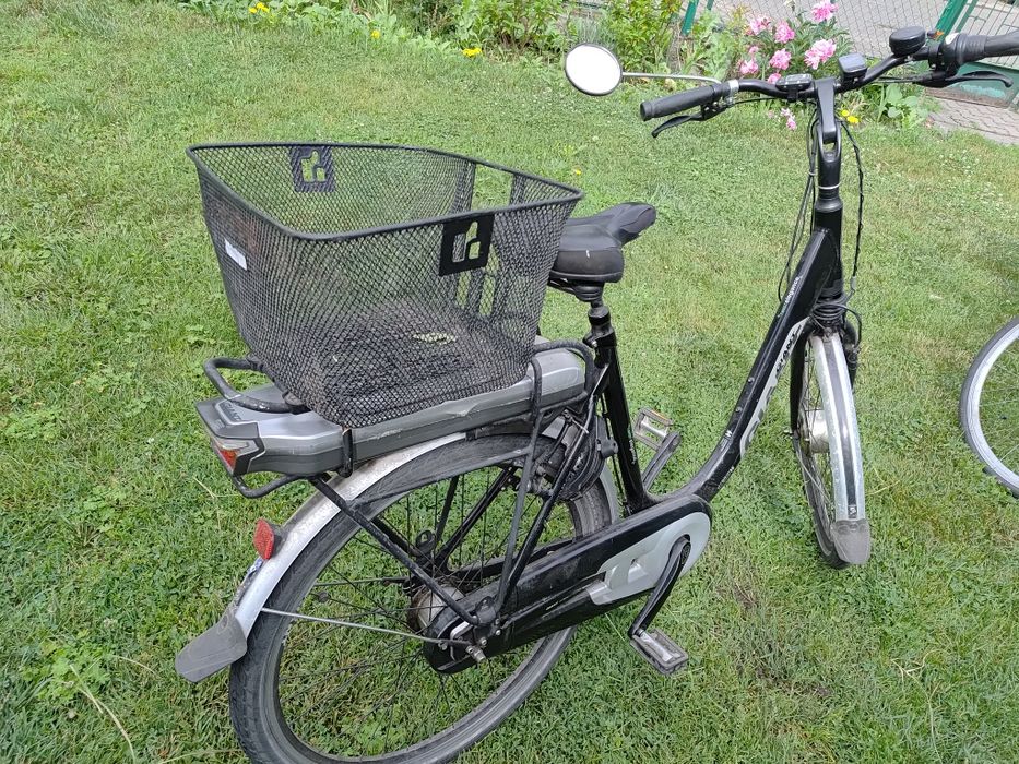 Rower elektryczny  Giant  28 cali
