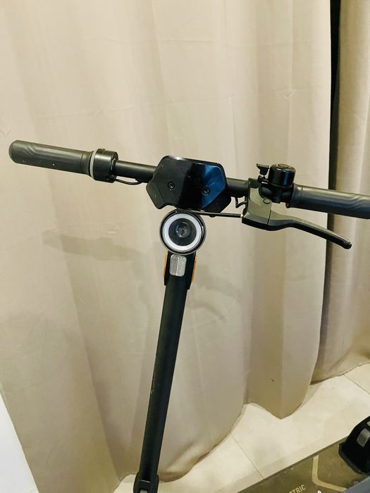 Trotinette KQI2 Pro Niu excelente estado